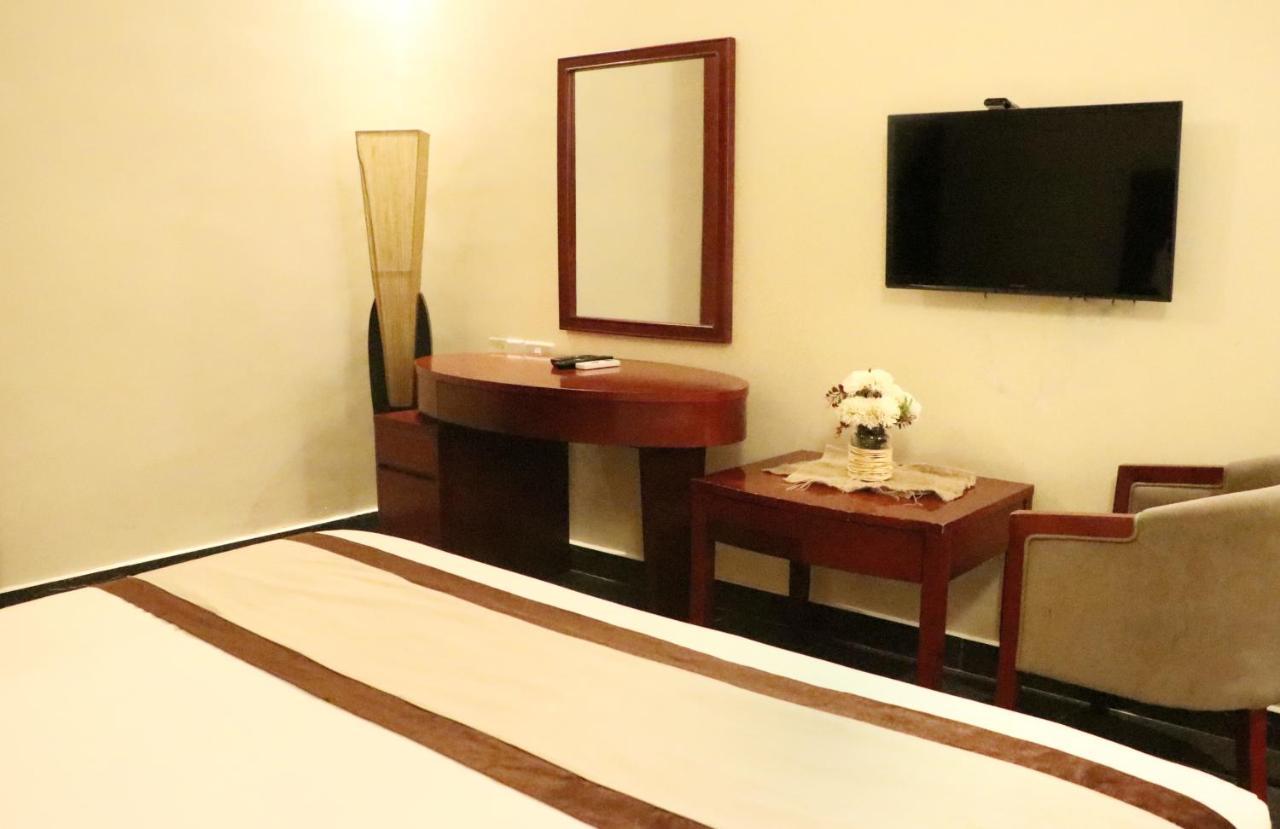 Rimal Suites Apartments Салала Екстер'єр фото