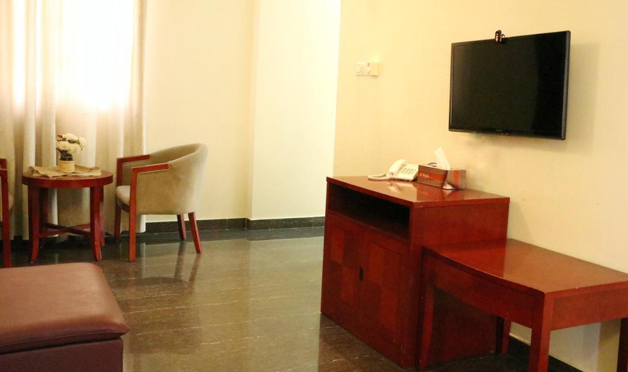 Rimal Suites Apartments Салала Екстер'єр фото