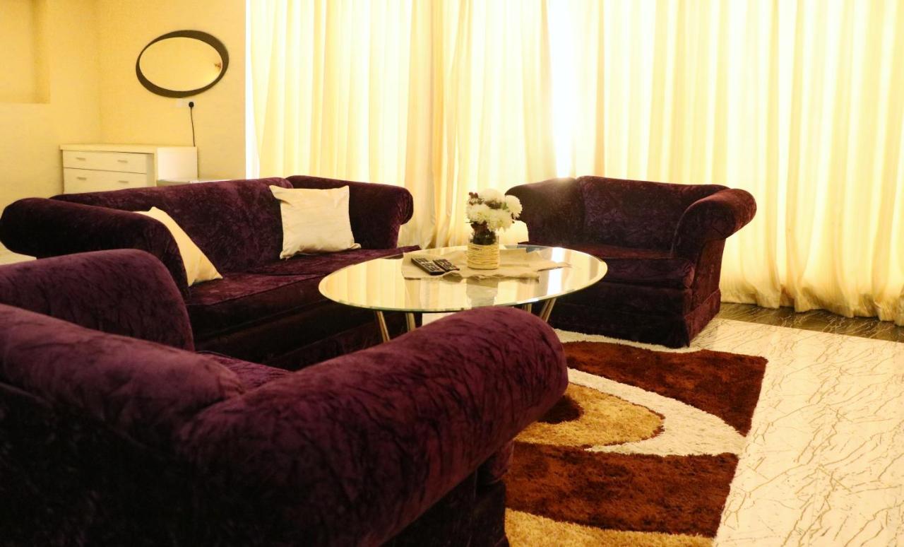Rimal Suites Apartments Салала Екстер'єр фото